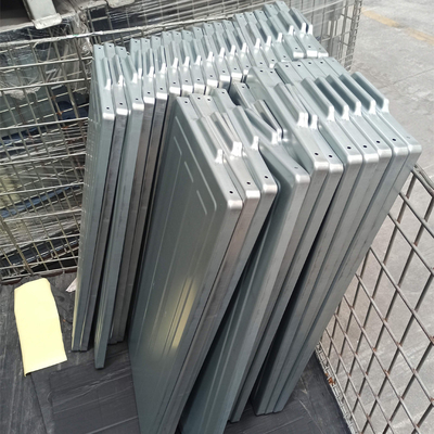 Fabrication de plaques métalliques durables économique et robuste