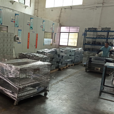 Fabrication de plaques métalliques durables économique et robuste