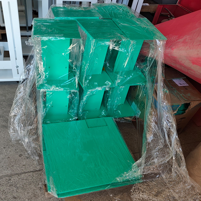 Coque en tôle pour machines industrielles avec revêtement en poudre et options personnalisables