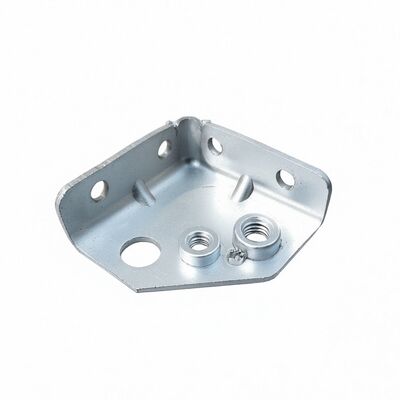 Accessoires de machines industrielles d'estampage fournissant des pièces de fabrication brute pour l'estampage industriel et les travaux lourds