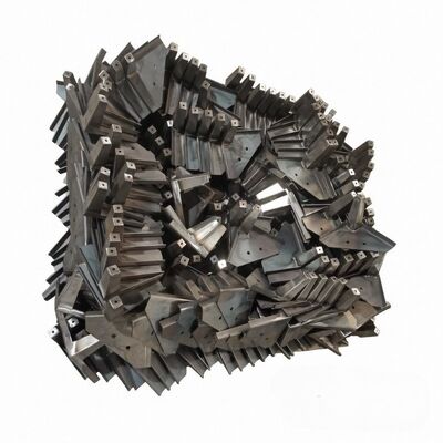 Pieds de tubes métalliques par client Exigence de revêtement métallique Finition de précision des composants pour les équipements et machines industriels